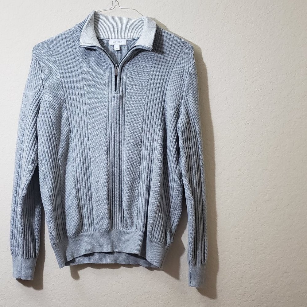 Calvin Klein sweater Size S